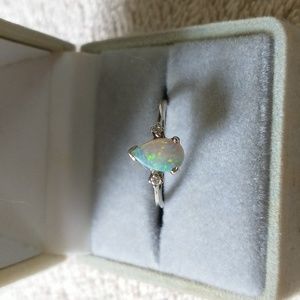 10k solid white gold opal ring.